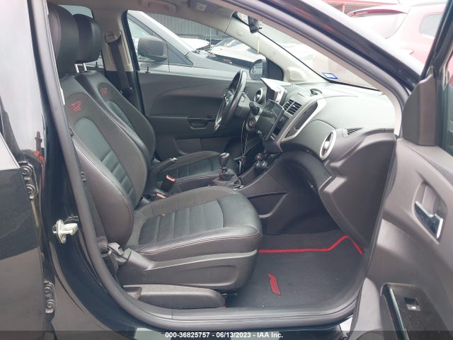 Chevrolet Sonic Rs 2014 1G1JH6SB1E4151226 Image 5