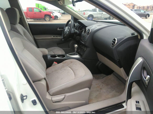 2013 NISSAN ROGUE SV VIN: JN8AS5MT4DW004477