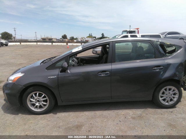 Toyota Prius V Two/three/five 2014 JTDZN3EU5E3336691 Image 15