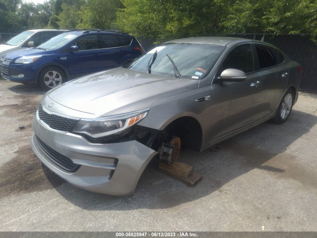 KIA Optima Lx 2017 5XXGT4L33HG167692 Image 2