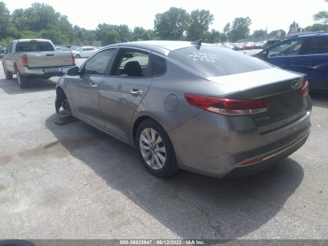 KIA Optima Lx 2017 5XXGT4L33HG167692 Image 3