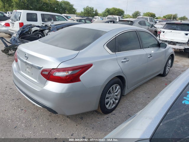 Nissan Altima 2.5 S 2018 1N4AL3AP4JC287034 Image 4
