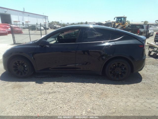 7SAYGDEE9NF341516 Tesla Model Y Long Range