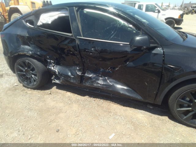 7SAYGDEE9NF341516 Tesla Model Y Long Range