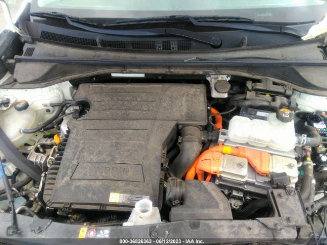 KNDCB3LC0K5340673 KIA NIRO LX