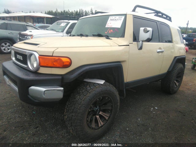 2008 TOYOTA FJ CRUISER VIN: JTEBU11FX8K014070