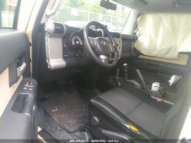 2008 TOYOTA FJ CRUISER VIN: JTEBU11FX8K014070