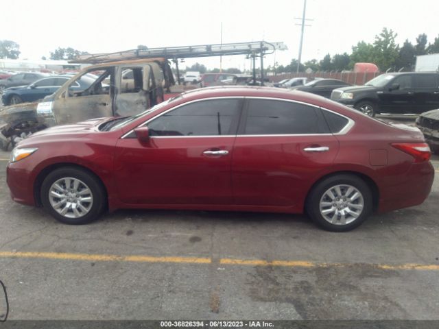 1N4AL3AP0HC270001 Nissan Altima 2.5 S