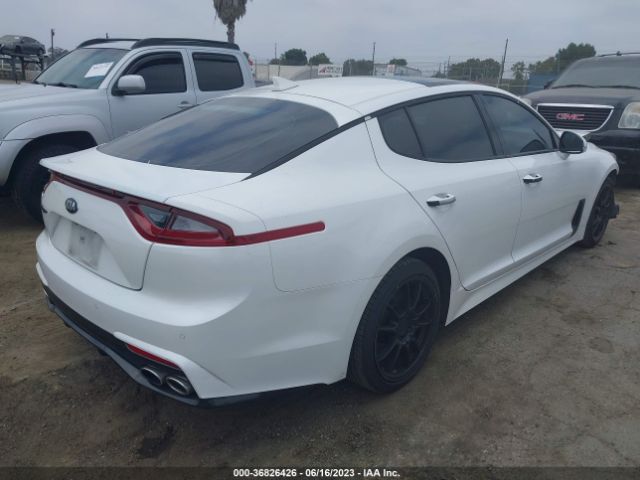 KNAE25LA9J6014539 KIA Stinger Premium