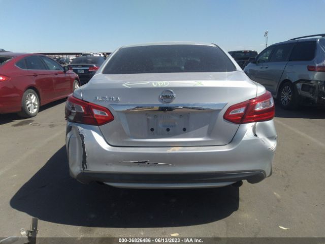 1N4AL3AP8HN366995 Nissan Altima 2.5 S
