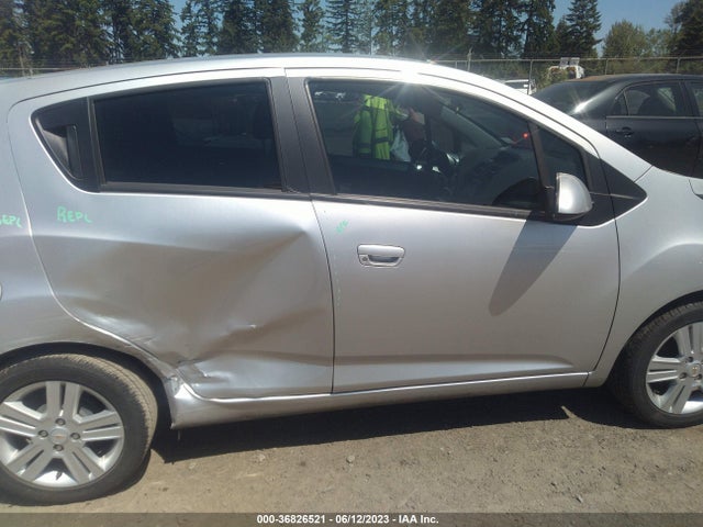 Chevrolet Spark Lt 2015 KL8CD6S93FC744627 Image 5