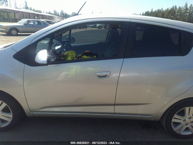Chevrolet Spark Lt 2015 KL8CD6S93FC744627 Image 6