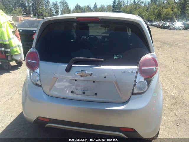 Chevrolet Spark Lt 2015 KL8CD6S93FC744627 Image 8