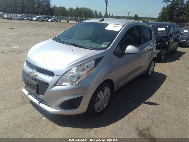 Chevrolet Spark Lt 2015 KL8CD6S93FC744627 Image 2