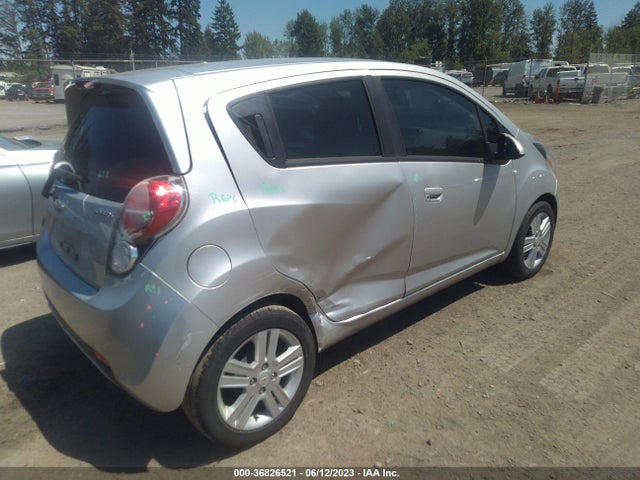 Chevrolet Spark Lt 2015 KL8CD6S93FC744627 Image 10