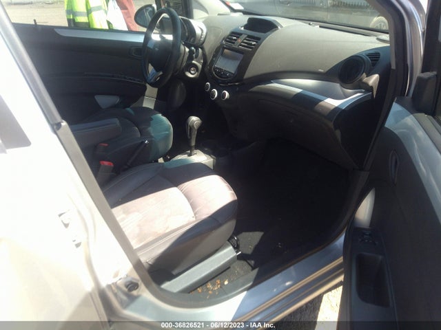 Chevrolet Spark Lt 2015 KL8CD6S93FC744627 Image 11