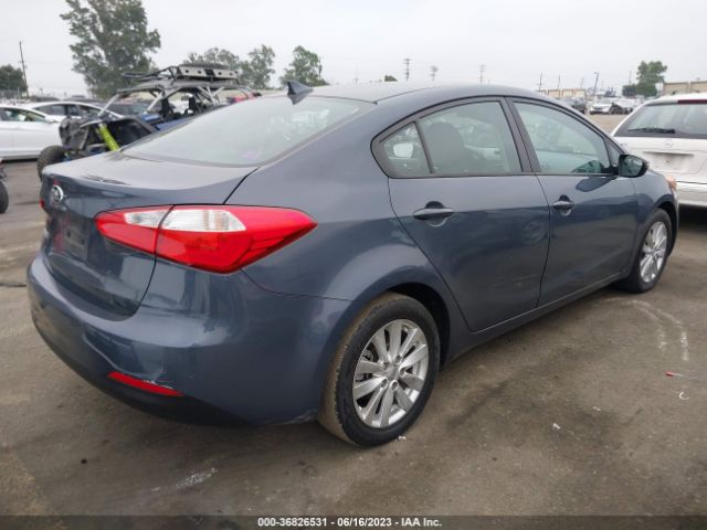 KNAFX4A67G5461884 KIA FORTE LX