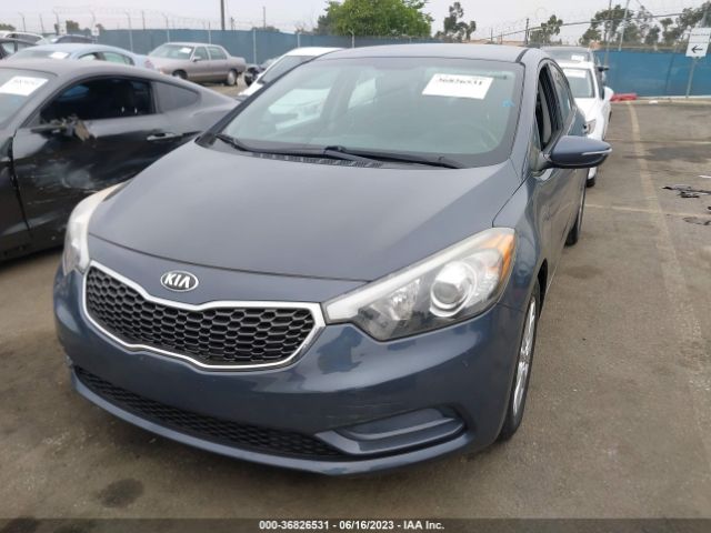 KNAFX4A67G5461884 KIA FORTE LX