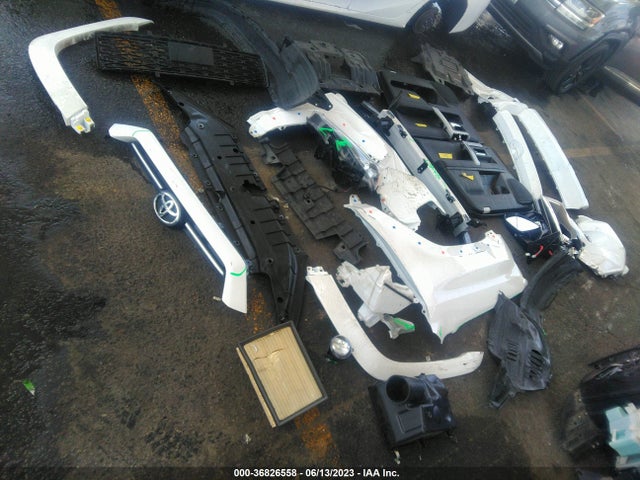 Toyota 4runner Sr5 Premium 2022 JTEFU5JR8N5270611 Image 12