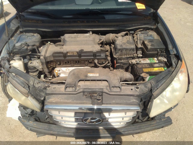 2008 HYUNDAI ELANTRA GLS/SE VIN: KMHDU46DX8U542987