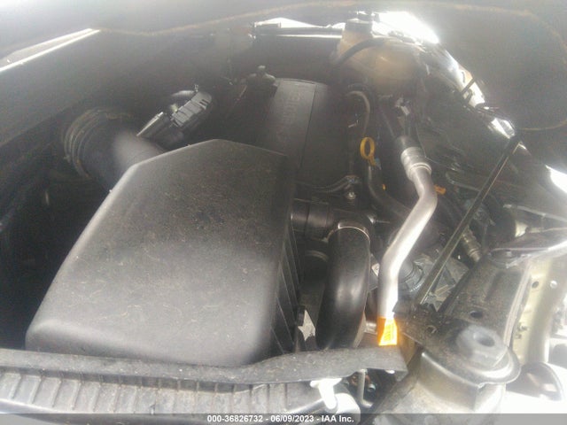 Chevrolet SONIC LS 2017 1G1JB5SG8H4166625 Image 10