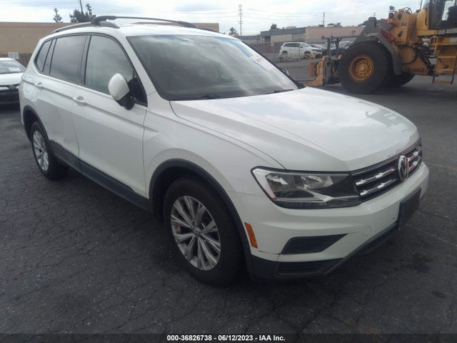 2018 VOLKSWAGEN TIGUAN S VIN: 3VV1B7AX3JM059532