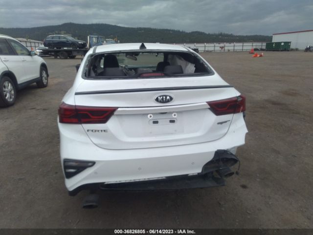 3KPF44AC3ME308131 KIA FORTE GT