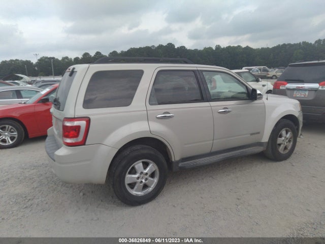 2008 FORD ESCAPE XLT VIN: 1FMCU03198KA68444