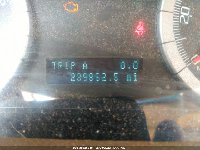 2008 FORD ESCAPE XLT VIN: 1FMCU03198KA68444