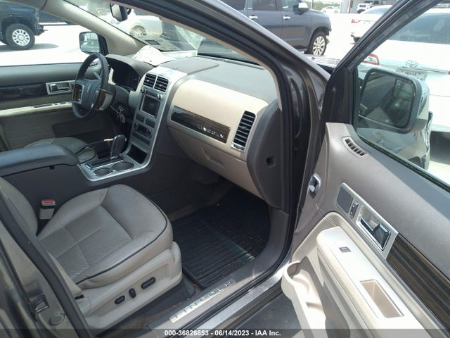 2010 LINCOLN MKX VIN: 2LMDJ6JC7ABJ25068
