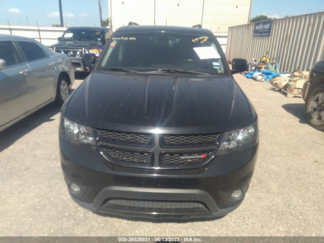 3C4PDCBBXKT779156 Dodge JOURNEY SE