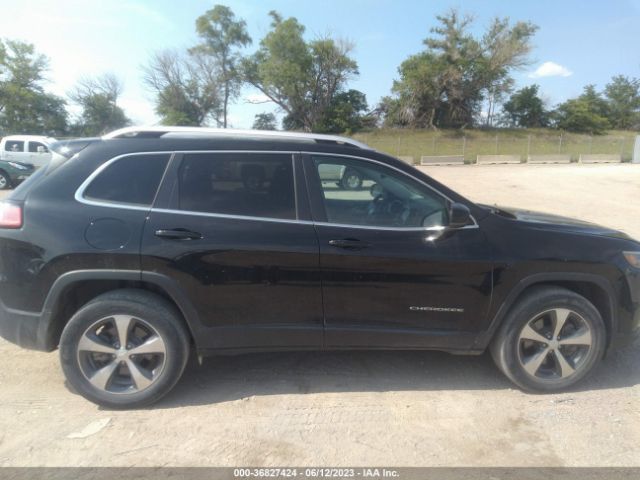 1C4PJMDX2KD158085 Jeep Cherokee Limited