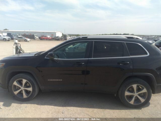1C4PJMDX2KD158085 Jeep Cherokee Limited