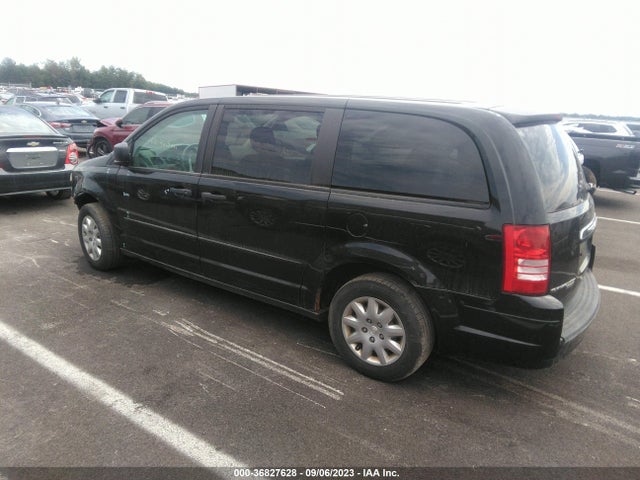 2008 CHRYSLER TOWN & COUNTRY LX VIN: 2A8HR44H38R604085