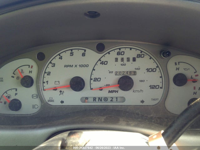2001 Ford Explorer Sport Trac მანქანა იყიდება აუქციონზე, vin: 1FMZU67E21UB37897, აუქციონის ნომერი: 36827642