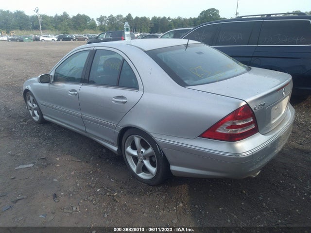 2006 MERCEDES-BENZ C-CLASS SPORT VIN: WDBRF52H26E021268