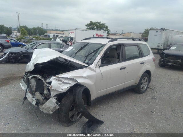 2011 SUBARU FORESTER 2.5X VIN: JF2SHABC0BH776424