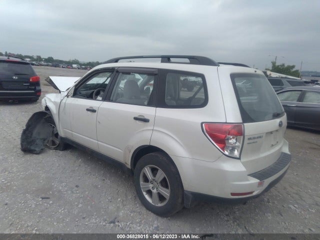 2011 SUBARU FORESTER 2.5X VIN: JF2SHABC0BH776424