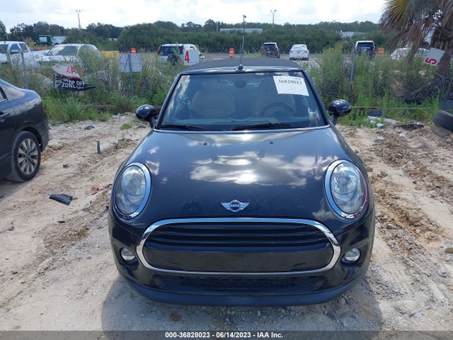 2016 Mini Roadster, VIN: WMWWG5C57G3C19315