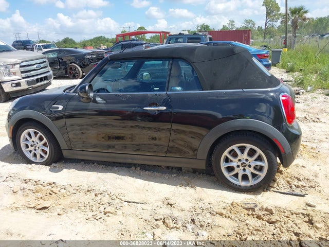 2016 Mini Roadster, VIN: WMWWG5C57G3C19315