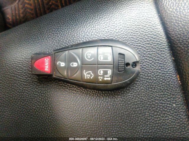 2C4RDGCG2HR545910 Dodge Grand Caravan Sxt