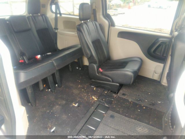 2C4RDGCG2HR545910 Dodge Grand Caravan Sxt