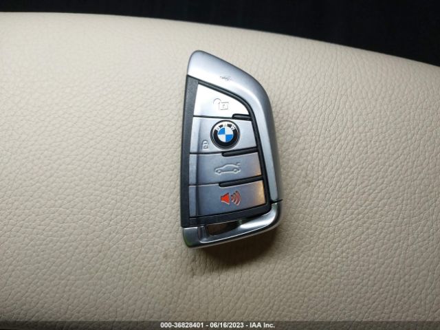 WBAJE7C3XHG890009 BMW 5 Series 540i Xdrive