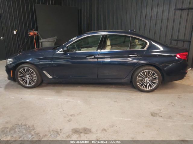 WBAJE7C3XHG890009 BMW 5 Series 540i Xdrive