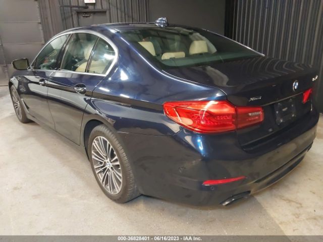WBAJE7C3XHG890009 BMW 5 Series 540i Xdrive