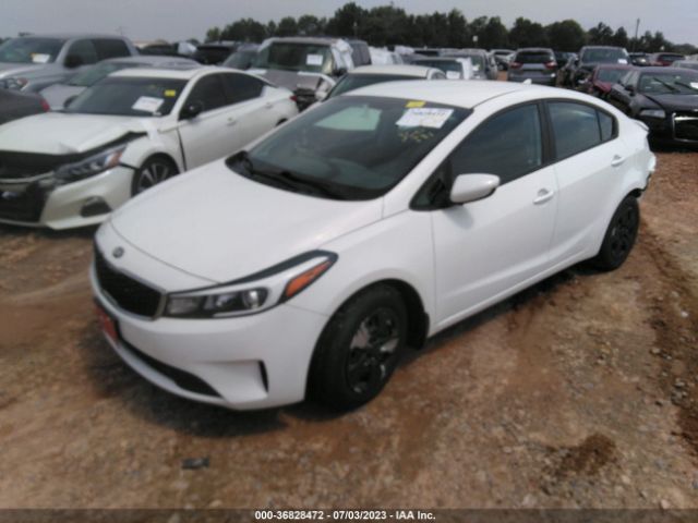 3KPFK4A72HE028389 KIA FORTE LX