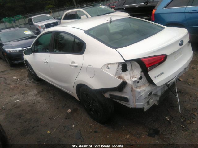 3KPFK4A72HE028389 KIA FORTE LX