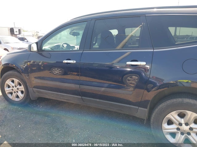 Chevrolet Traverse Ls 2016 1GNKRFED9GJ261152 Image 14