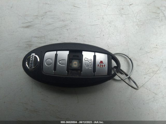 5N1AT2MV3KC752513 Nissan Rogue Sl