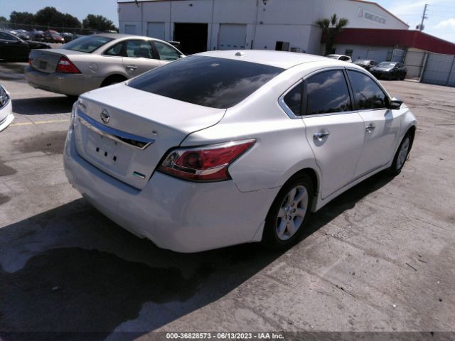 1N4AL3AP8FC232528 Nissan ALTIMA 2.5